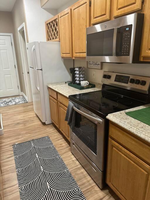 2Br Condo 15 Mins To Downtown Phoenix With Pool & Spa エクステリア 写真
